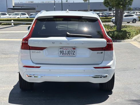 Certified 2023 Volvo XC60 B5 Ultimate w/ Climate Package AWD/4WD image 6