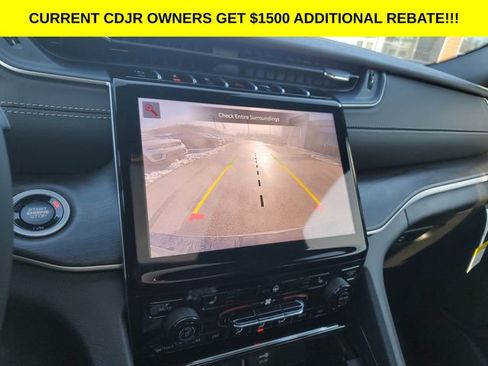 New 2025 Jeep Grand Cherokee L Limited image 12