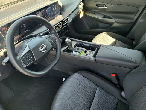 New 2026 Nissan Sentra SV w/ Floor Mat Package FWD image 11