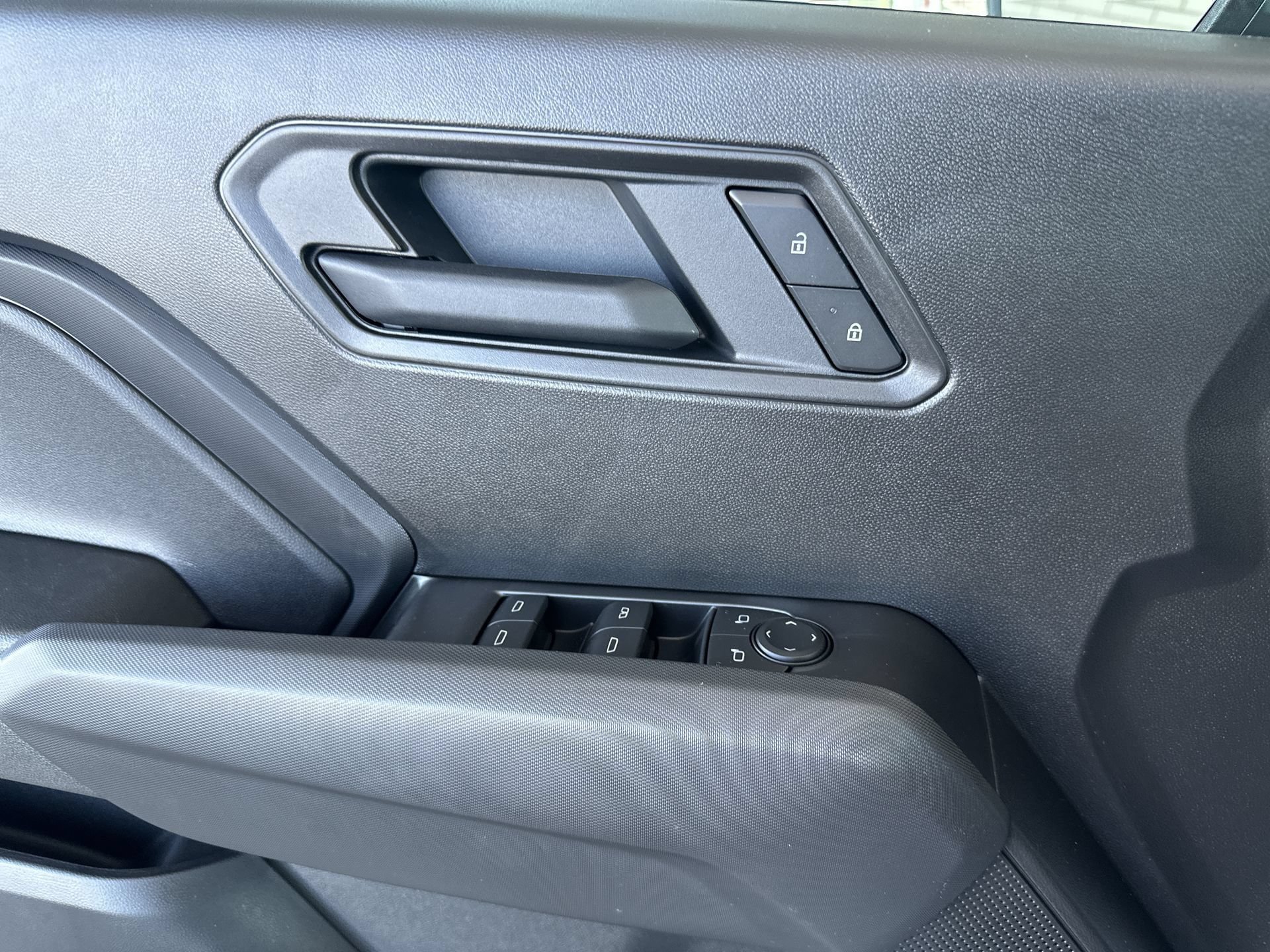 New 2026 Chevrolet Colorado Trail Boss AWD/4WD image 23