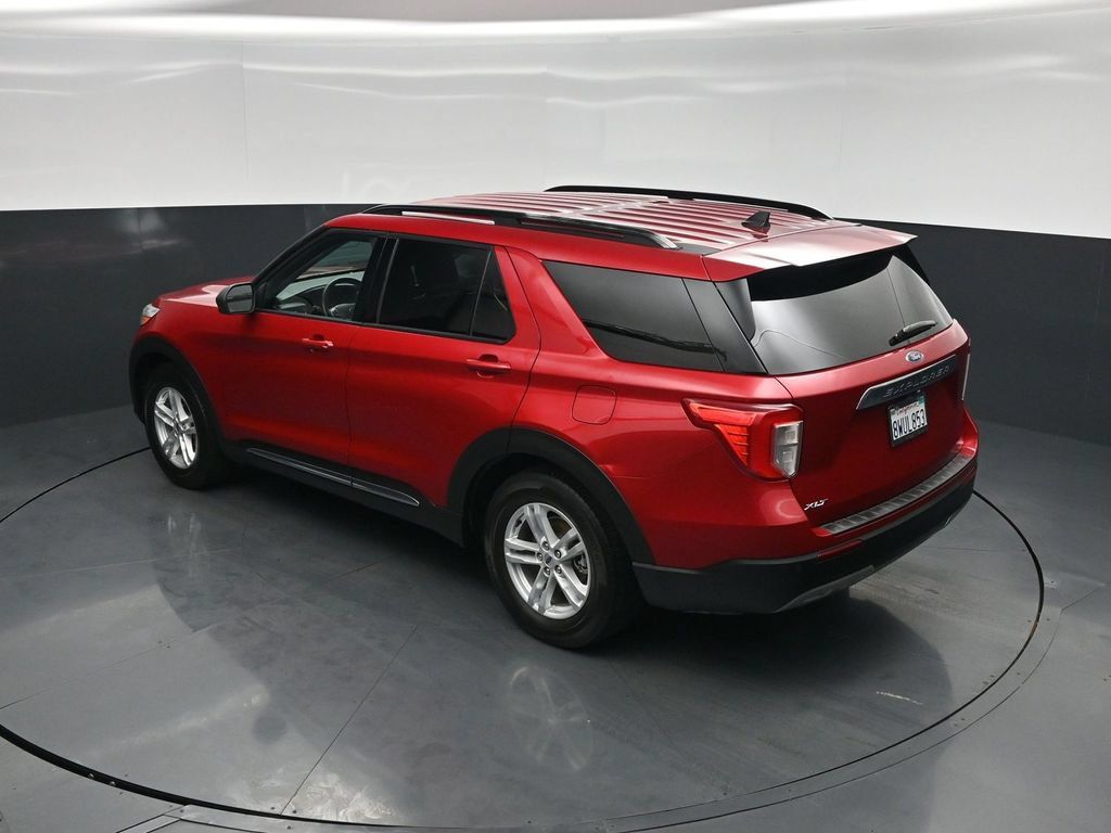 Used 2021 Ford Explorer XLT w/ Equipment Group 202A RWD image 39