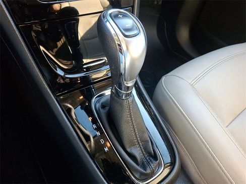 Certified 2018 Buick Encore Essence image 14