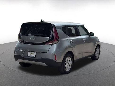 Used 2025 Kia Soul LX w/ LX Technology Package FWD image 15