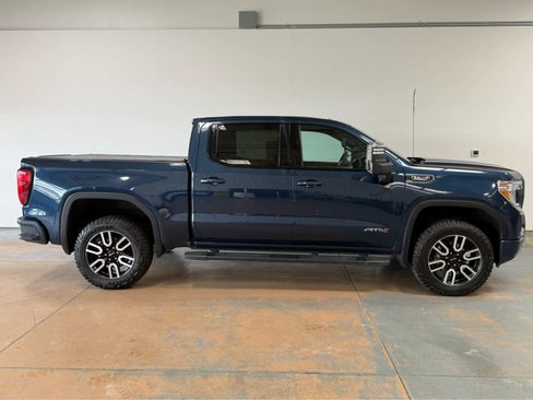 Used 2020 GMC Sierra 1500 AT4 w/ AT4 Premium Package AWD/4WD image 6