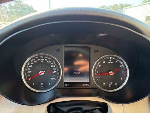 Used 2017 Mercedes-Benz GLC 300 4MATIC Coupe image 13