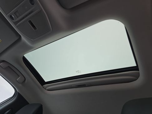 New 2026 Nissan Sentra SV FWD image 29