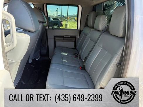 Used 2016 Ford F550 4x4 Crew Cab Super Duty w/ Power Equipment Group image 20