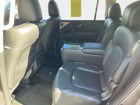 Used 2024 INFINITI QX80 Luxe AWD/4WD image 14
