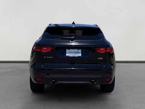 Used 2018 Jaguar F-PACE R-Sport AWD/4WD image 4