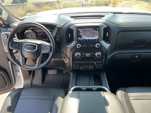 Used 2023 GMC Sierra 3500 Denali w/ Denali Ultimate Package image 8