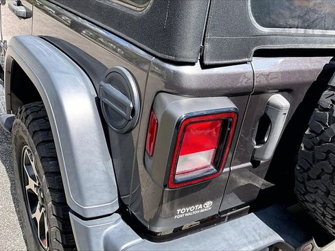 Used 2021 Jeep Wrangler Unlimited Rubicon AWD/4WD image 20
