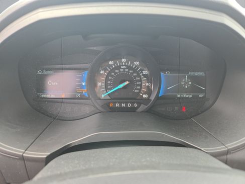 Used 2024 Ford Edge Titanium w/ Equipment Group 301A AWD/4WD image 16