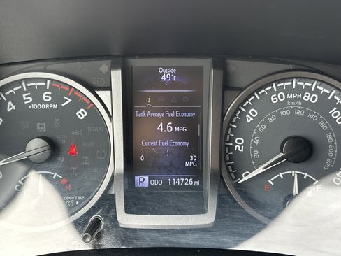 Used 2020 Toyota Tacoma TRD Off-Road image 21