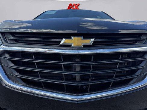 Used 2020 Chevrolet Equinox LS w/ LS Convenience Package image 14