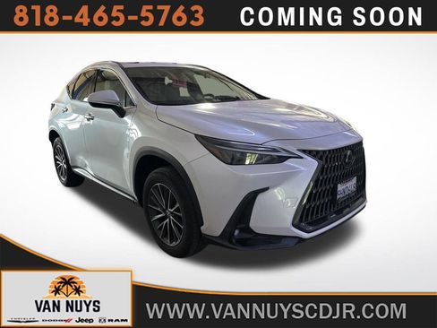 Used 2024 Lexus NX 250 FWD image 1