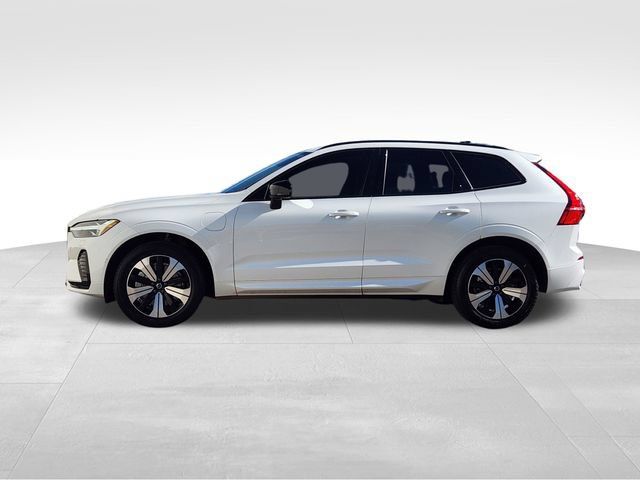 Certified 2024 Volvo XC60 T8 Core AWD/4WD image 5