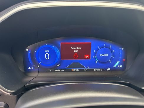 Certified 2022 Ford Escape SEL w/ Technology Package image 19