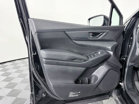 Used 2024 Subaru Ascent Premium image 9