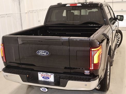 New 2025 Ford F150 Lariat w/ Equipment Group 502A High image 41