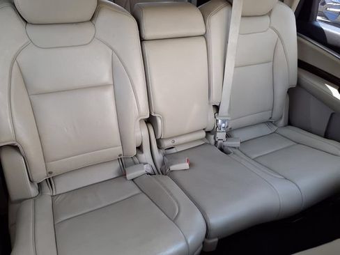 Used 2017 Acura MDX SH-AWD image 23