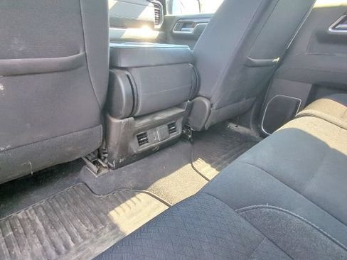 Used 2023 Chevrolet Silverado 1500 LT AWD/4WD image 25