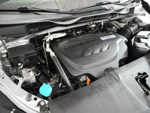 Used 2019 Honda Odyssey EX image 52