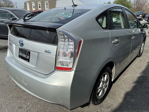 Used 2010 Toyota Prius Five image 6