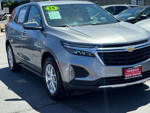 Used 2024 Chevrolet Equinox LT FWD image 11
