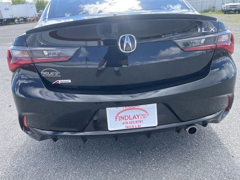 Used 2019 Acura ILX FWD image 9