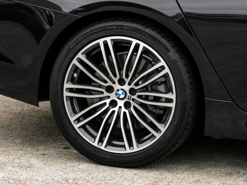 Used 2019 BMW 540i w/ M Sport Package RWD image 57