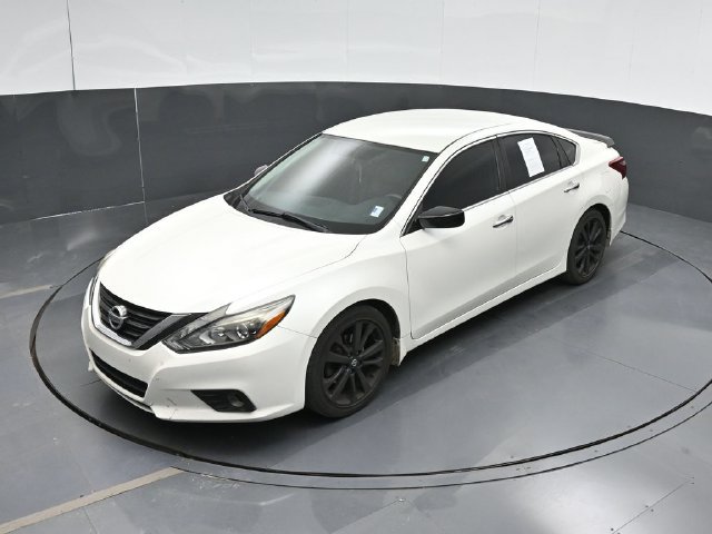Used 2017 Nissan Altima 2.5 SR w/ Midnight Edition Package FWD image 47