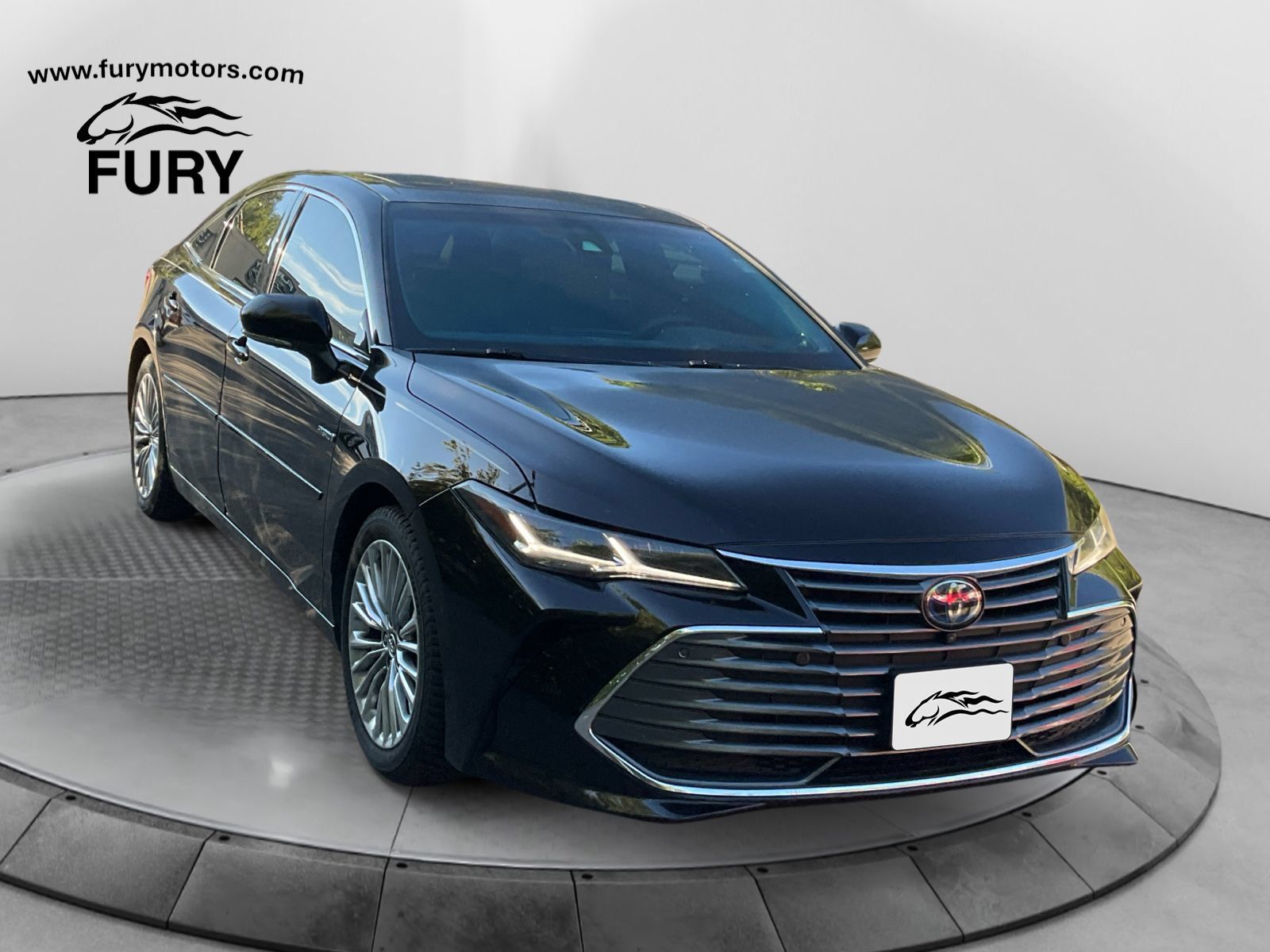 Used 2020 Toyota Avalon Limited w/ Advanced Safety Package FWD image 1