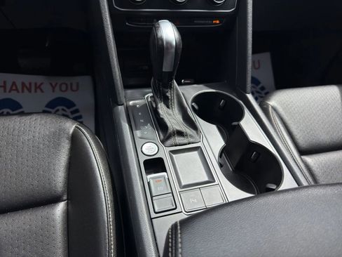 Used 2021 Volkswagen Atlas SE image 20