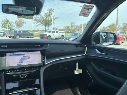 New 2026 Jeep Grand Cherokee L Limited AWD/4WD image 51