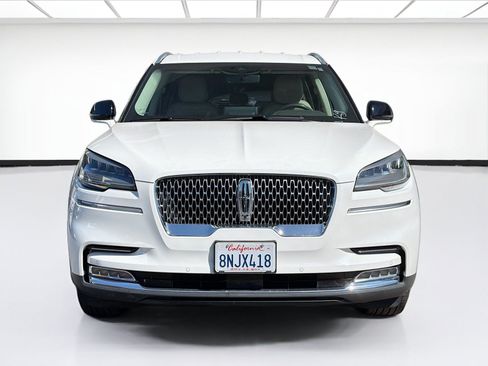 Used 2020 Lincoln Aviator Reserve w/ Elements Package Plus RWD image 2