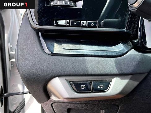 Used 2024 Lexus RX 350 FWD w/ Technology Package image 33