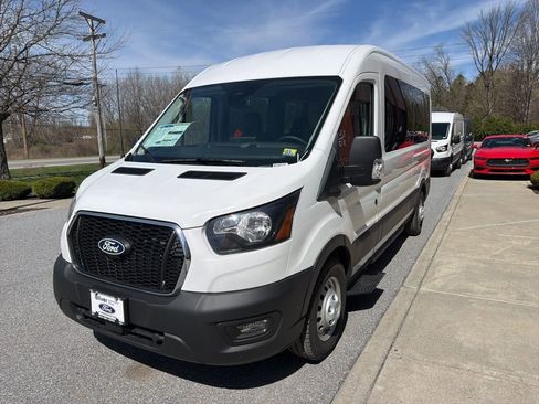 New 2026 Ford Transit 350 148 Medium Roof Wagon AWD image 3