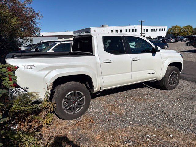Certified 2025 Toyota Tacoma TRD Sport w/ TRD Sport Upgrade Package AWD/4WD image 9