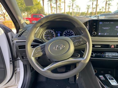 Used 2023 Hyundai Sonata SE FWD image 11