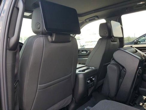 New 2026 GMC Yukon Denali w/ Advanced Technology Package RWD image 9