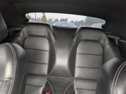 Certified 2022 Ford Mustang Premium RWD image 39