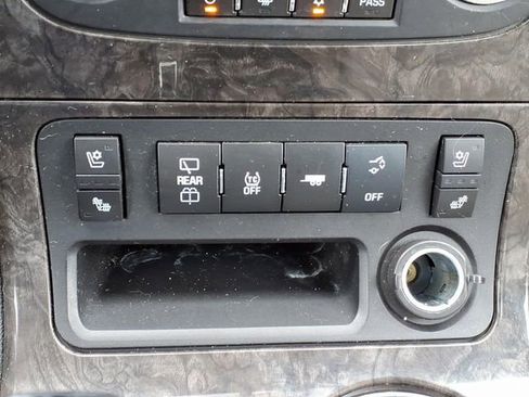 Used 2012 GMC Acadia Denali AWD/4WD image 36