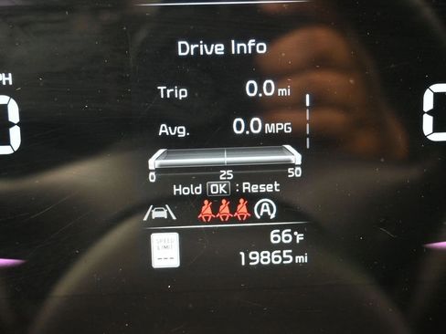 Certified 2023 Kia Sportage X-Line w/ X-Line Premium Package image 16