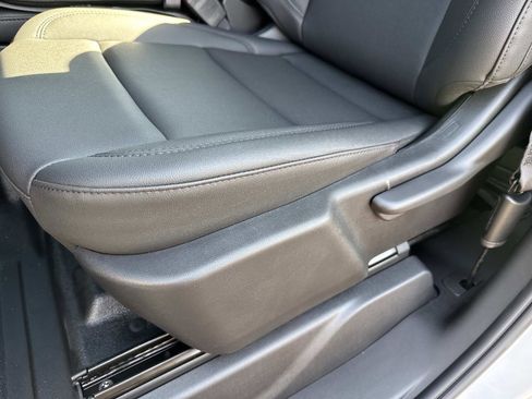 New 2026 GMC Sierra 2500 Pro image 17