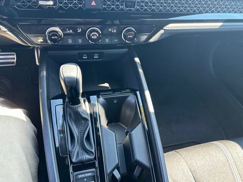 Used 2024 Honda Accord Sport image 19