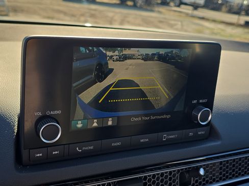 Used 2022 Honda Civic Sport image 22