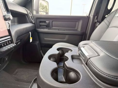 New 2026 RAM 2500 Tradesman AWD/4WD image 31