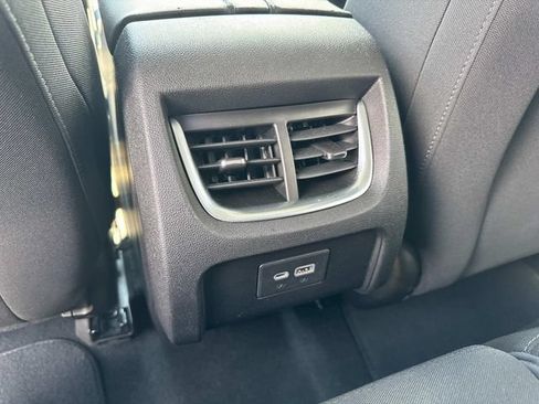 Used 2021 Chevrolet Blazer LT FWD image 17
