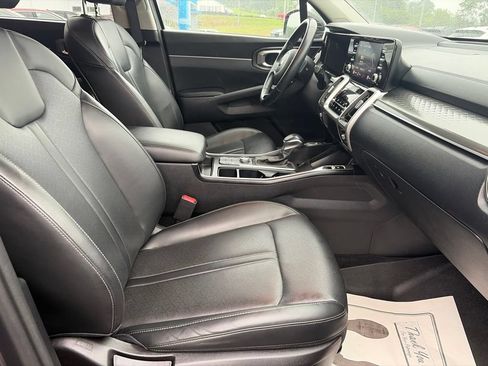 Used 2021 Kia Sorento S AWD/4WD image 37