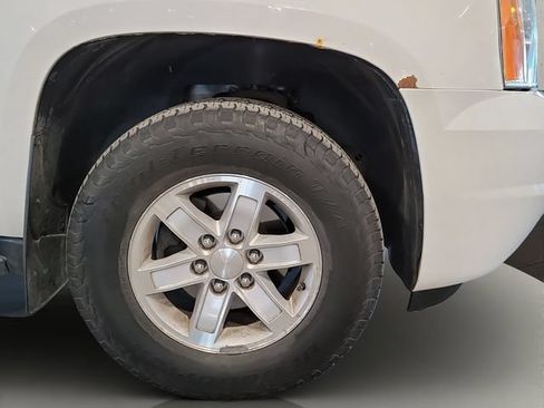 Used 2014 GMC Yukon XL SLT AWD/4WD image 22